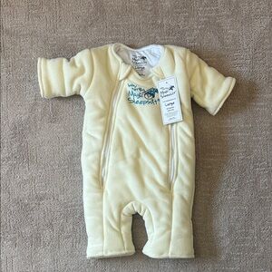 NWT Cream Baby Merlin’s Magic Sleepsuit, Size Large (6-9 months, 18-21 pounds)